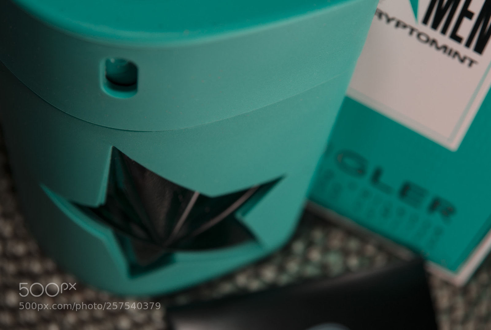 Nikon D5200 sample photo. Mag photography
