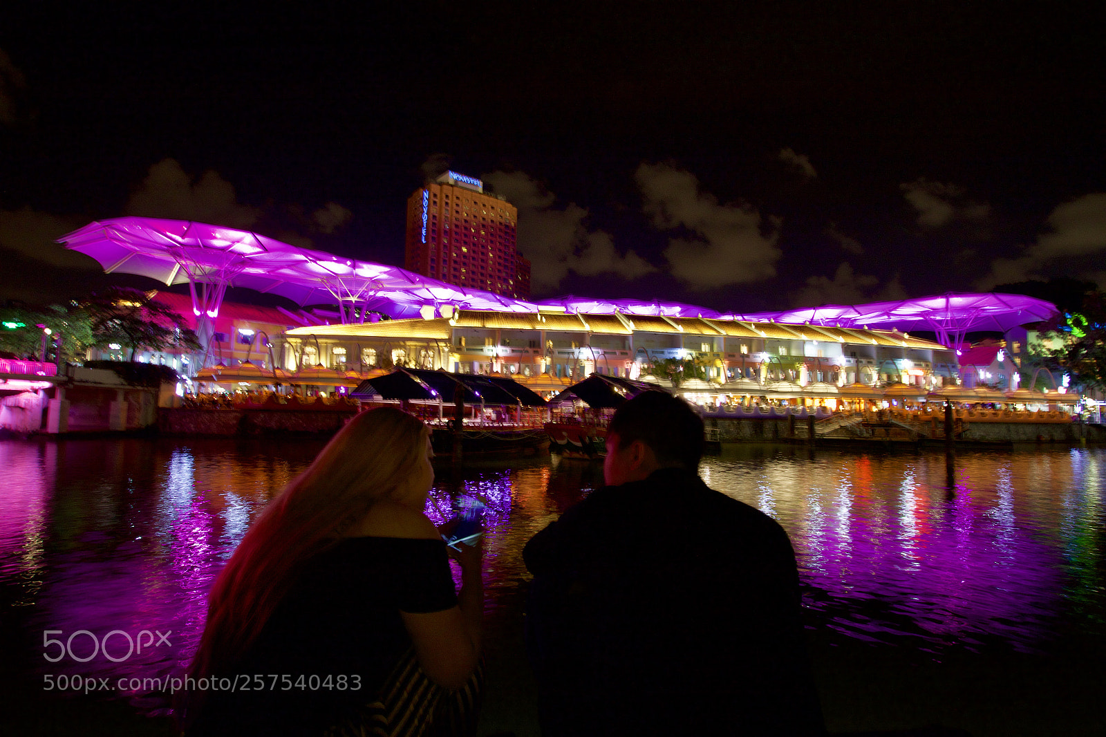 Canon EOS 7D Mark II sample photo. Clarke quay angel wings photography