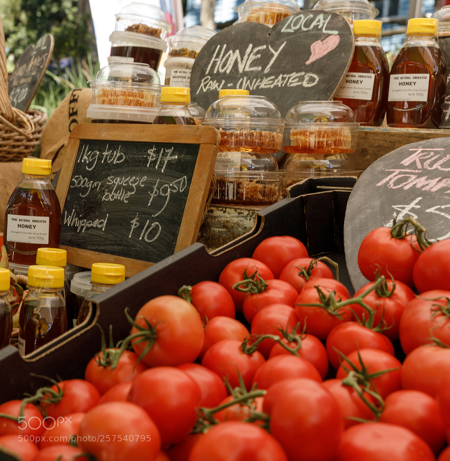 Canon EOS 5D Mark IV sample photo. Market photography