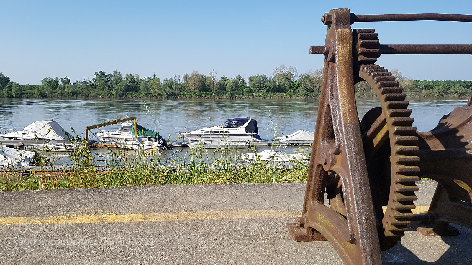 Samsung Galaxy S7 sample photo. Great italian river po photography