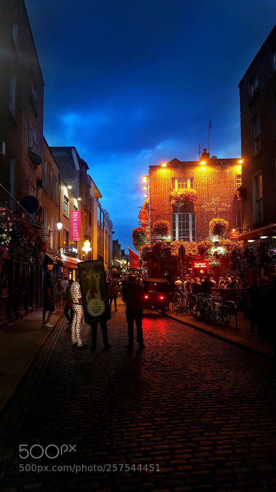 Samsung GALAXY S6 edge sample photo. Dublin's street photography
