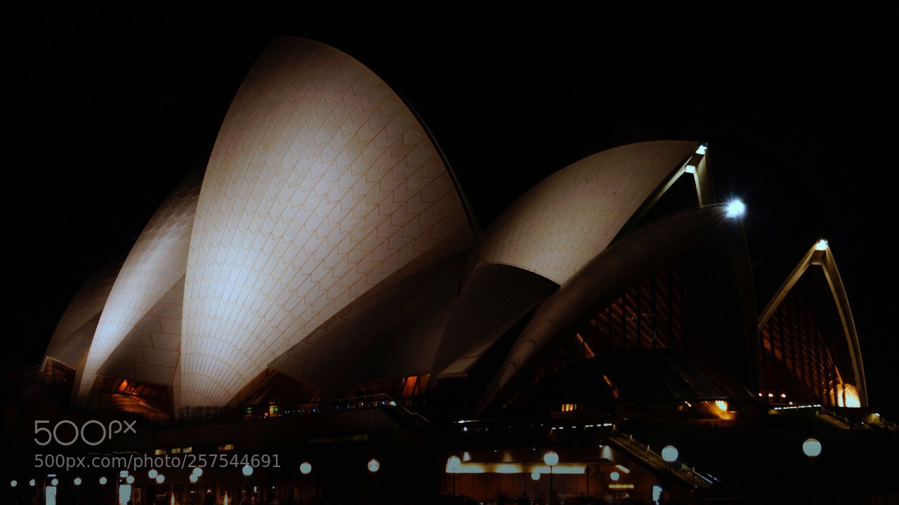 Sony SLT-A37 sample photo. Sydney opera house photography