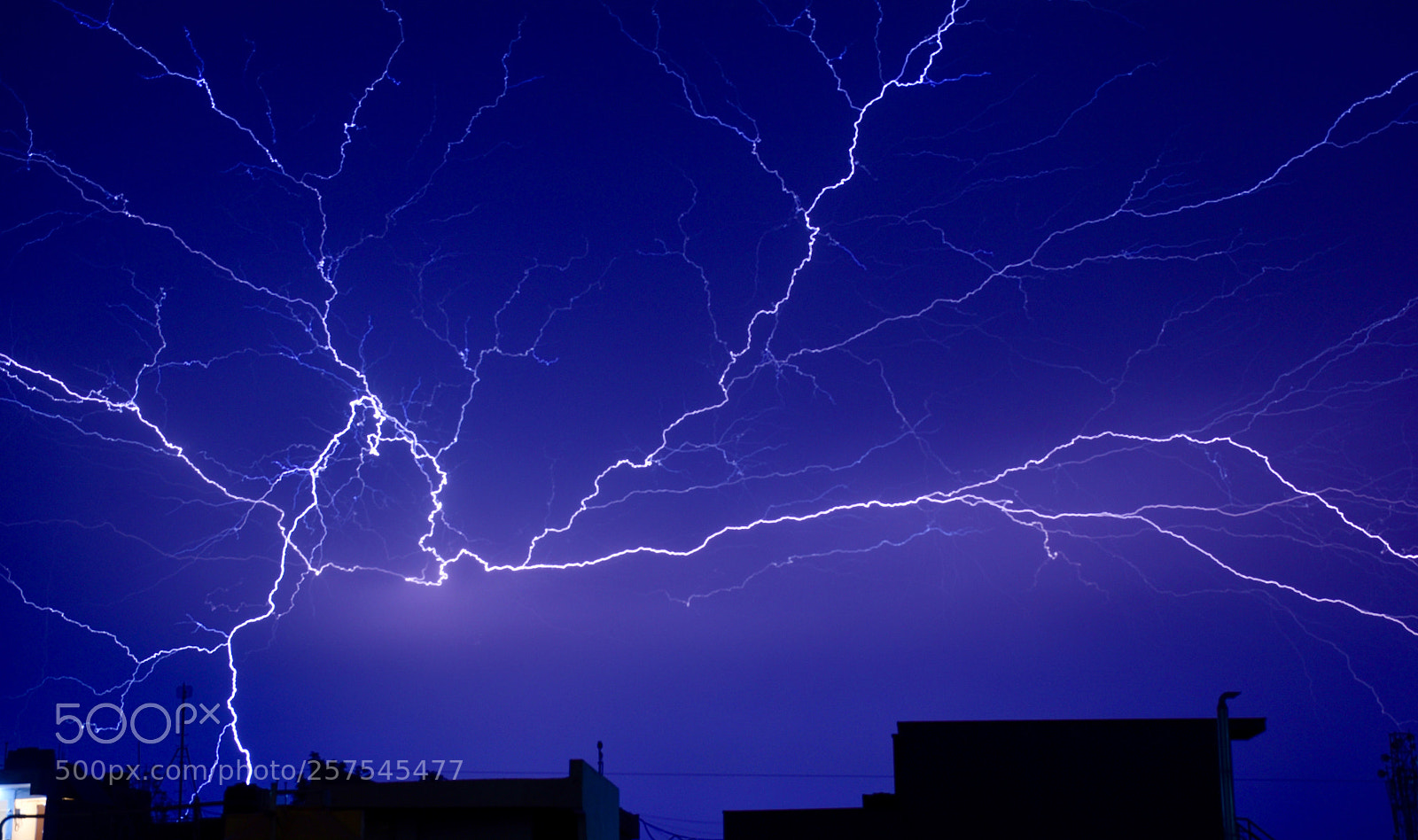 Nikon D5600 sample photo. Cracks in the sky photography