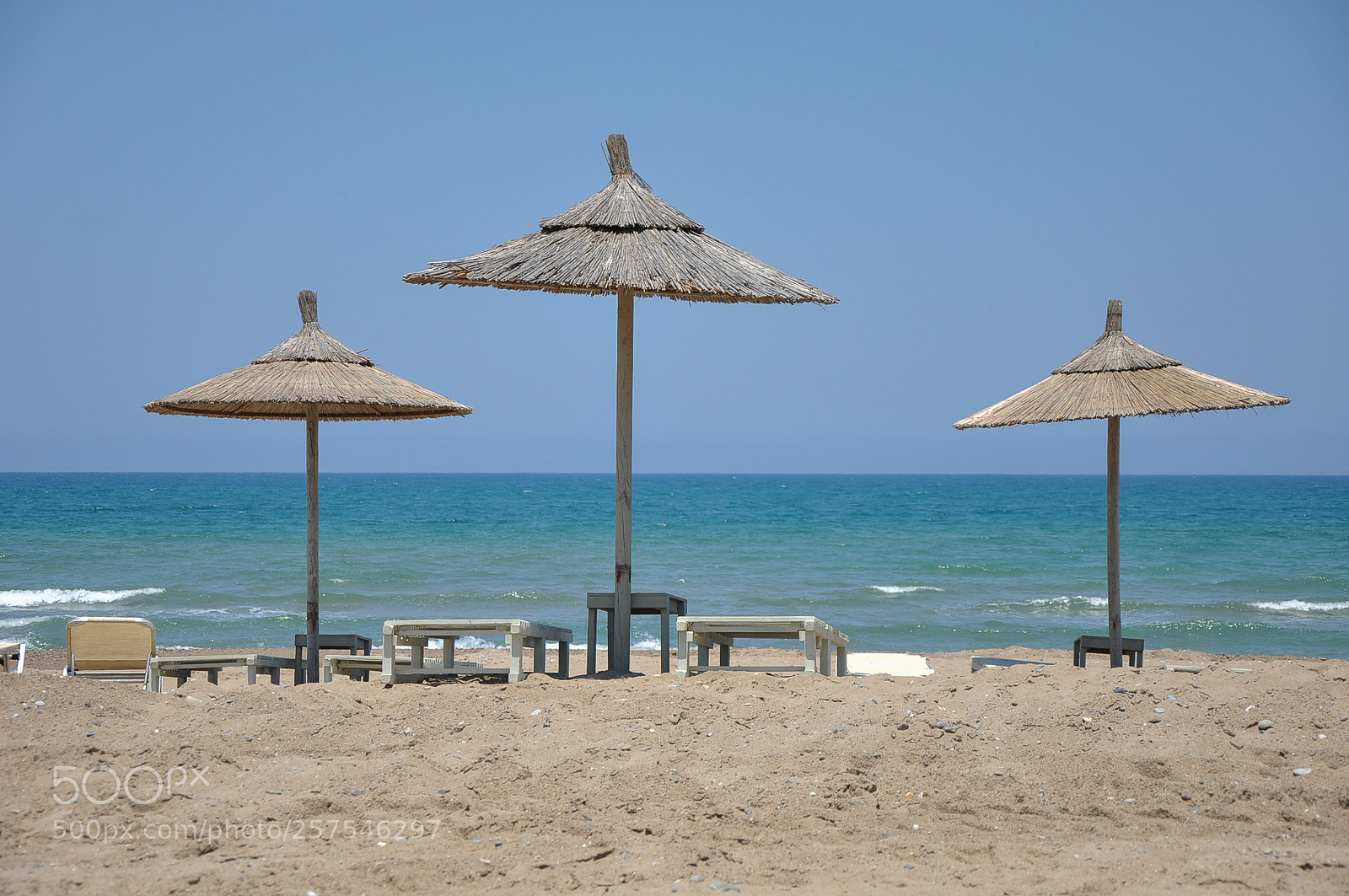 Nikon D90 sample photo. Lonely umbrellas photography