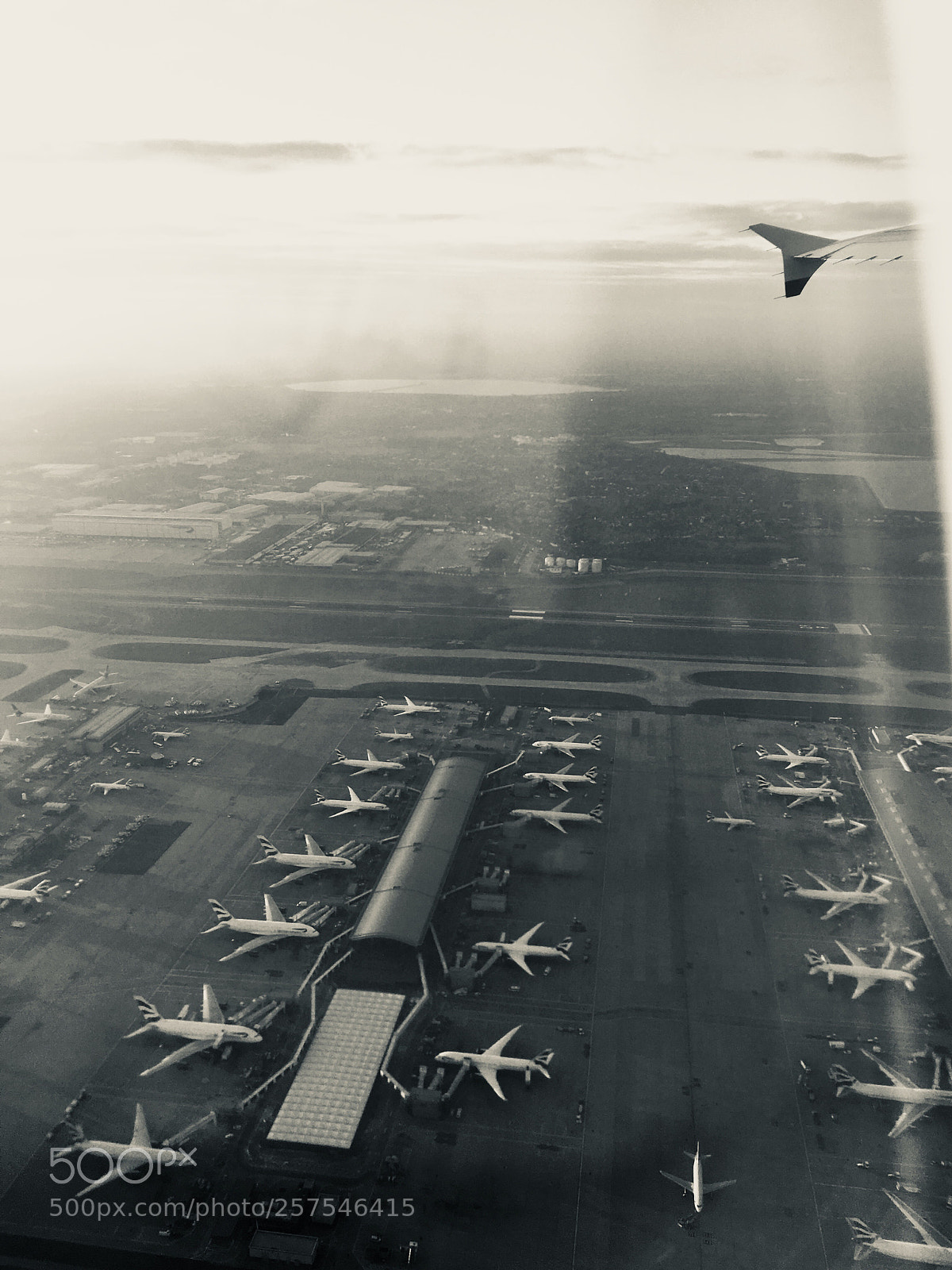 Apple iPhone 6s sample photo. Heathrow  photography