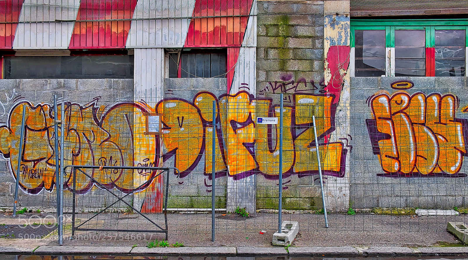 Fujifilm X-T1 sample photo. Streetart photography