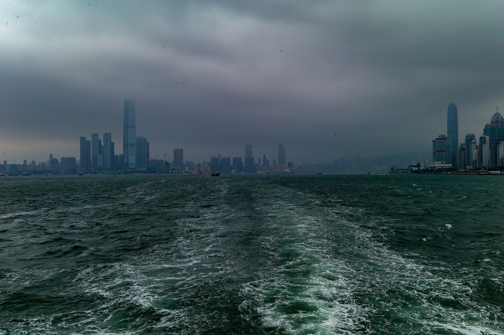 Leica M9 sample photo. Escape the city photography