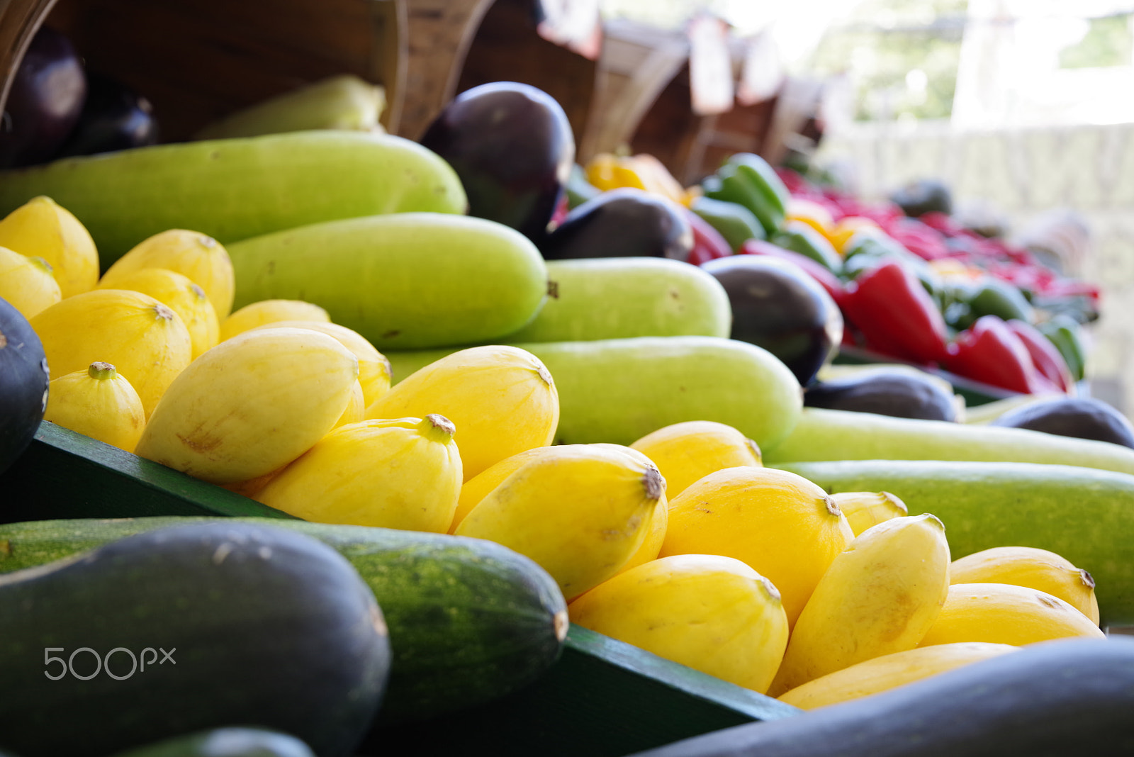 HD PENTAX-D FA 28-105mm F3.5-5.6 ED DC WR sample photo. Fresh farmers market fruit and vegetable squash produce stand photography