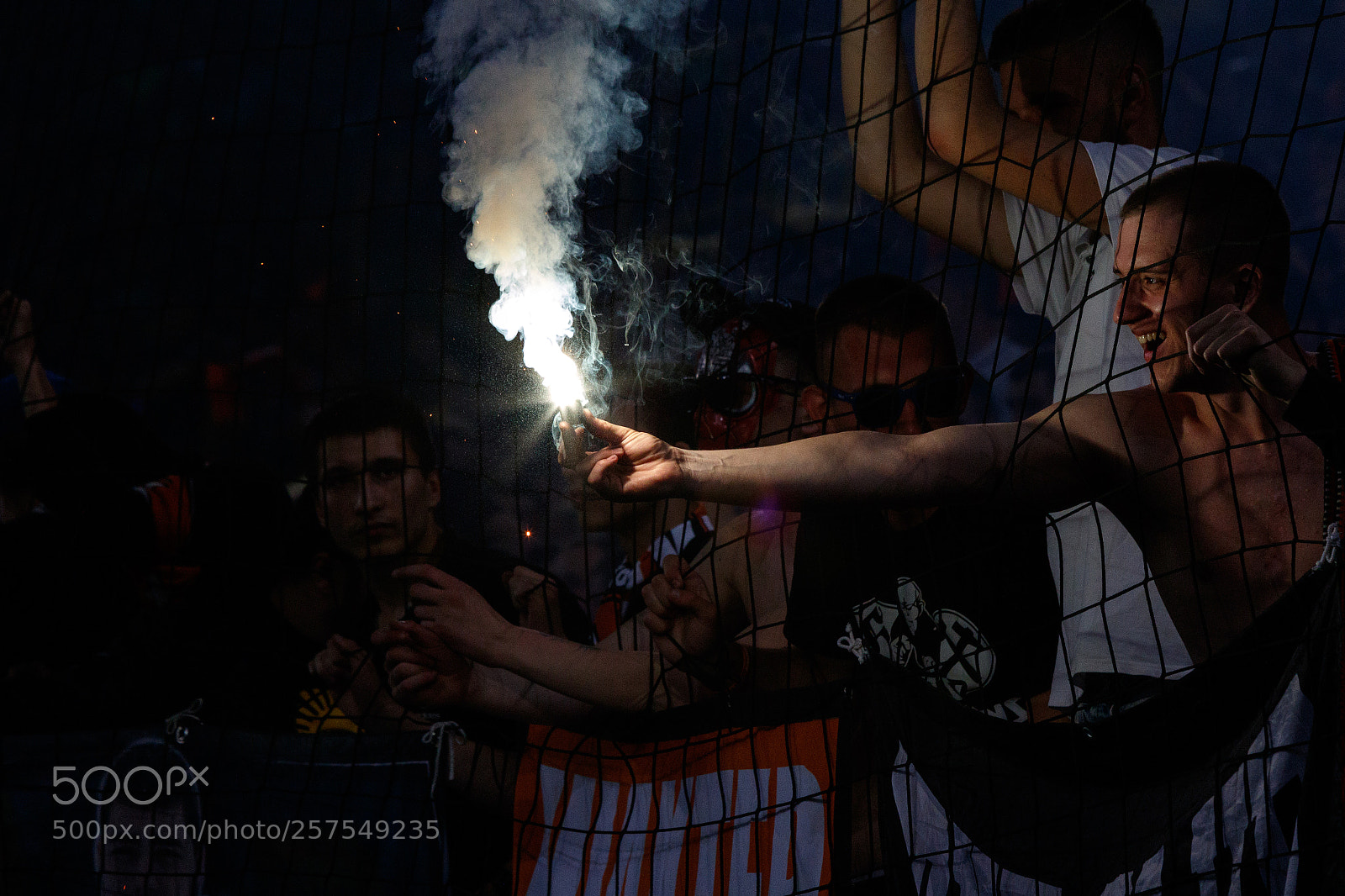 Canon EOS 7D Mark II sample photo. Fans photography