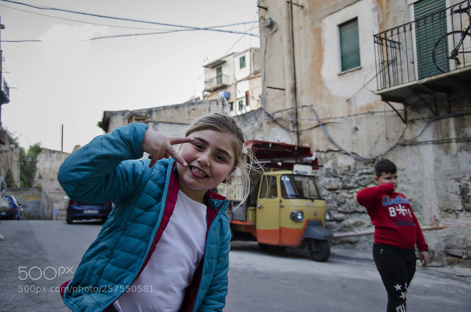 Nikon D7000 sample photo. Kids on street photography
