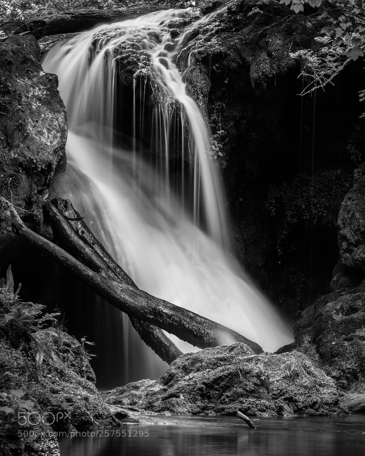 Nikon D3300 sample photo. Vaioaga waterfall photography