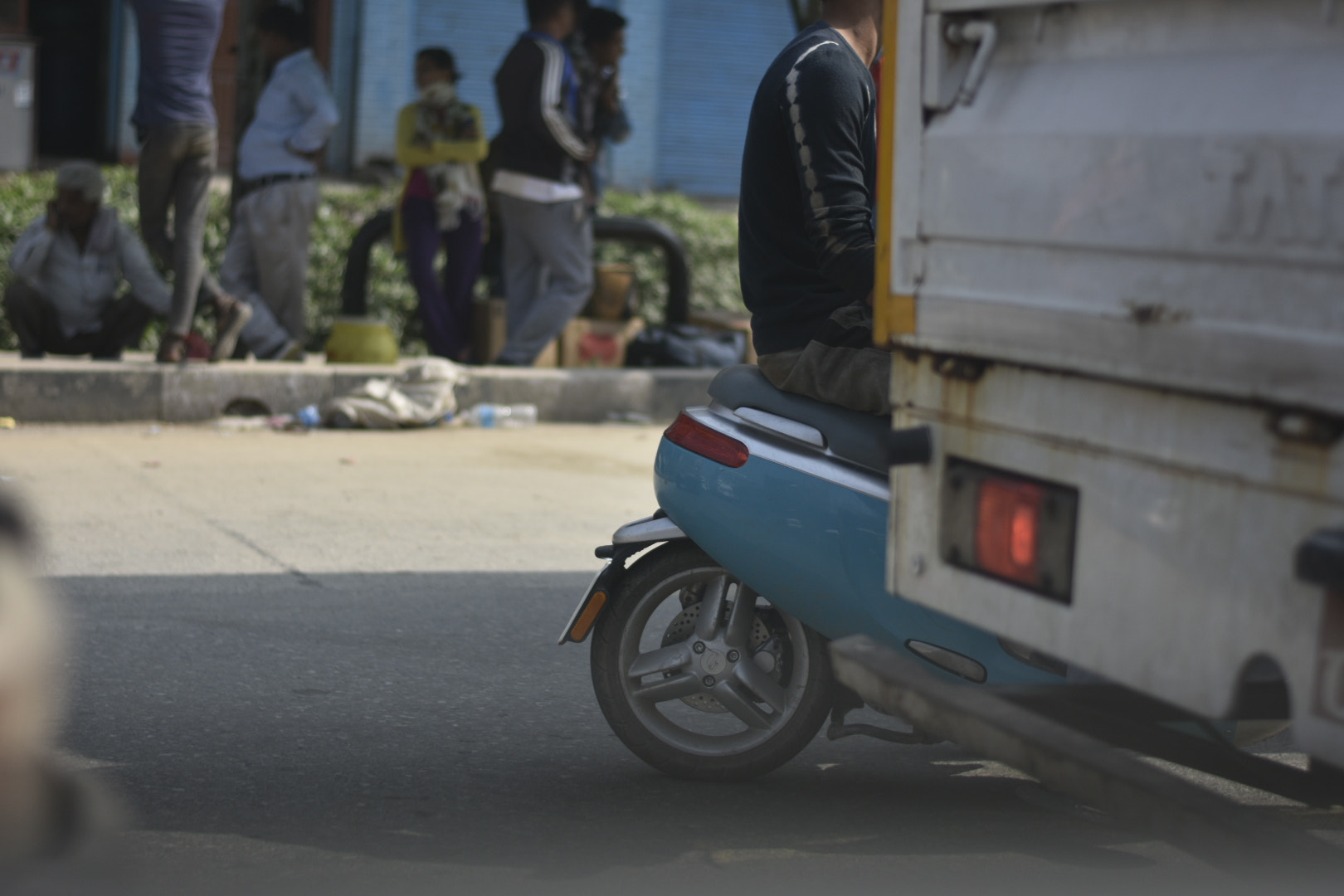 Nikon D3400 + Nikon AF-S Nikkor 50mm F1.8G sample photo. Electric scooter - back photography