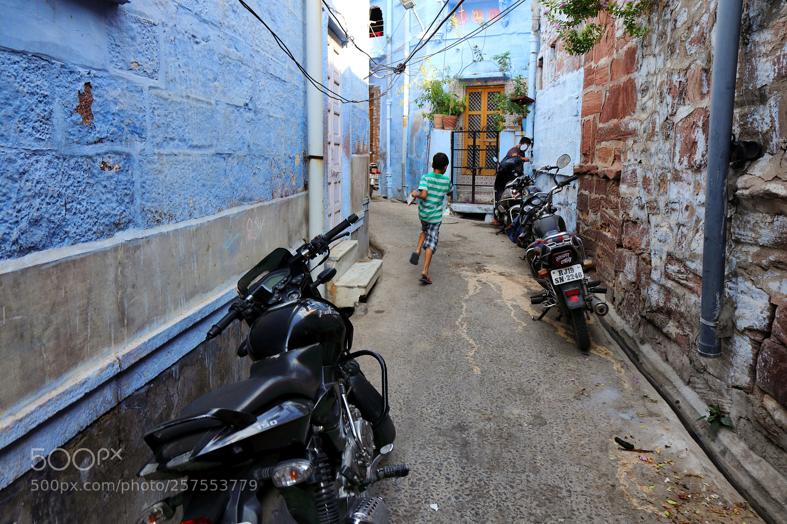 Canon EOS 800D (EOS Rebel T7i / EOS Kiss X9i) sample photo. Alleys of jodhpur photography