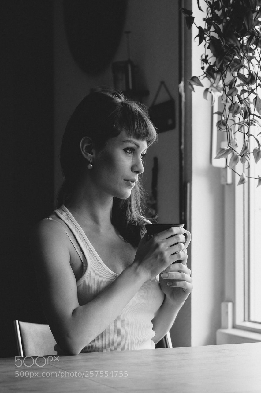 Fujifilm X-T2 sample photo. Coffee break photography