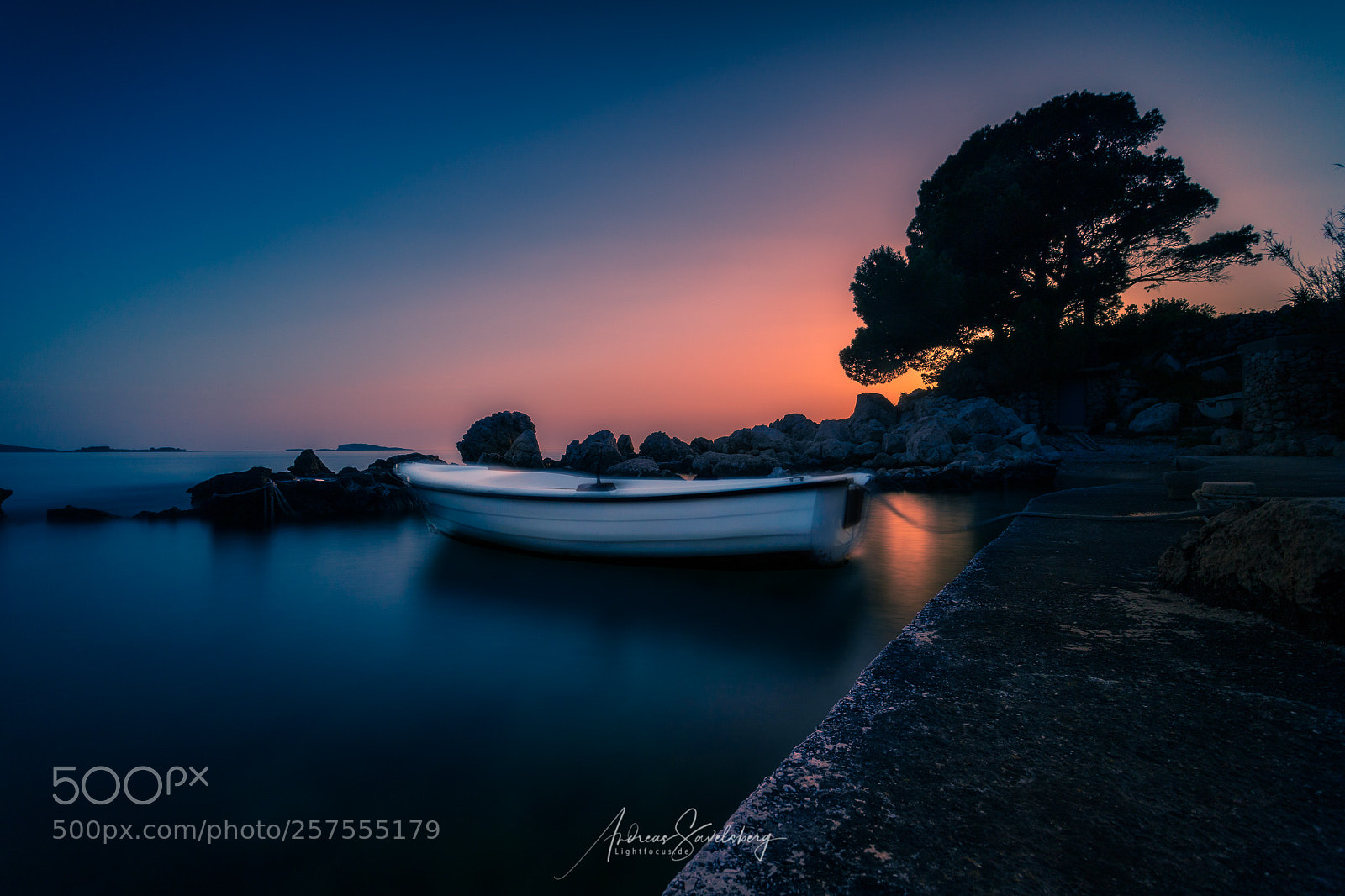 Canon EOS 6D Mark II sample photo. The boat photography