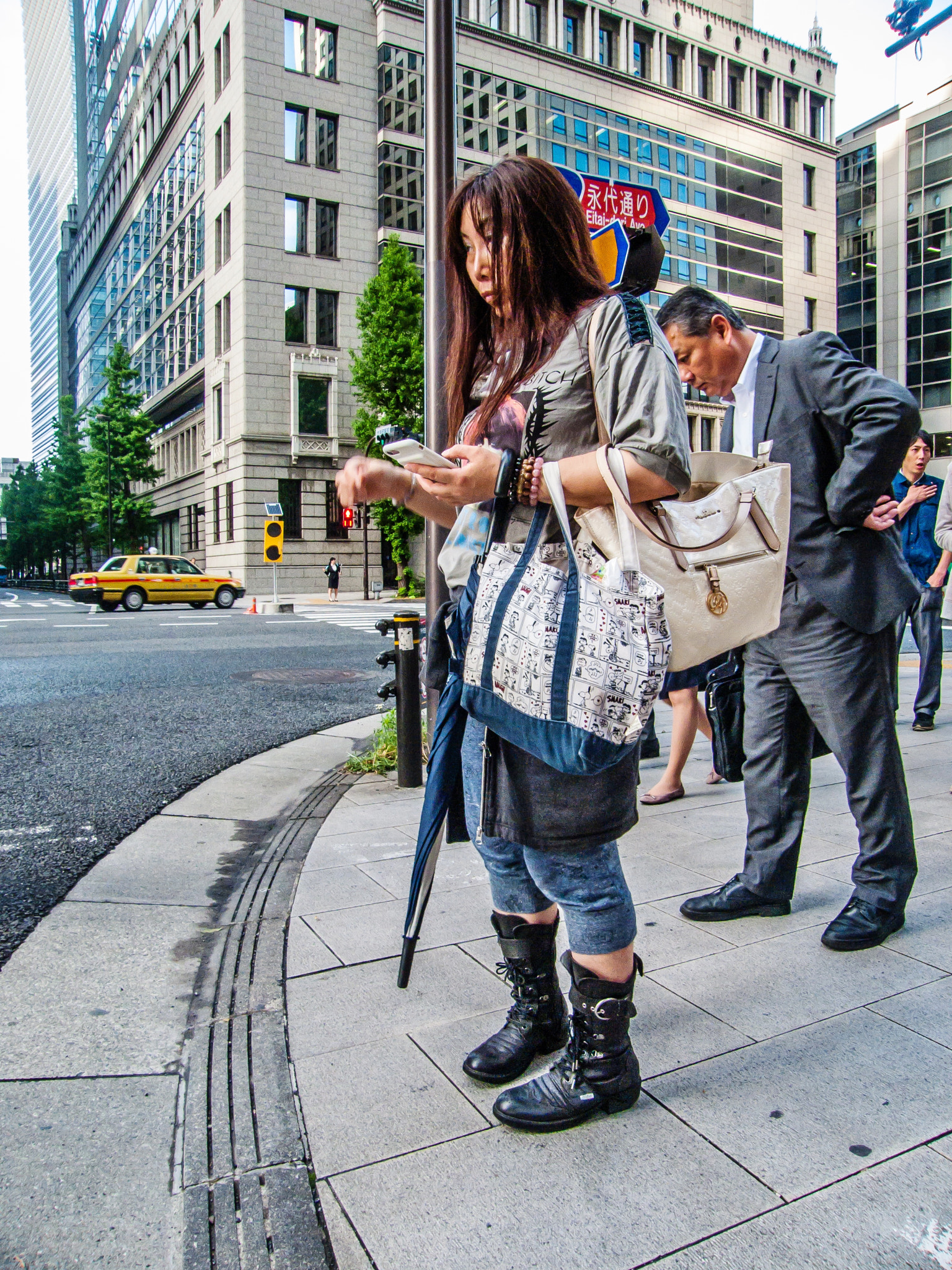 Olympus SP570UZ sample photo. Tokyo girl photography
