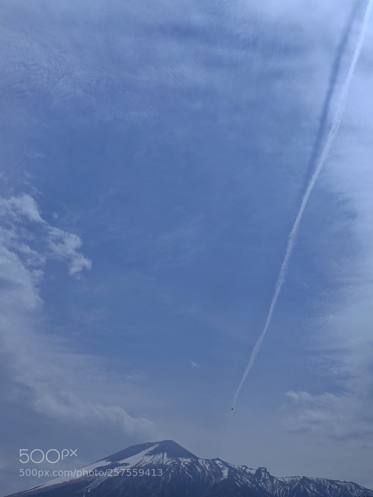 Sony Cyber-shot DSC-RX100 IV sample photo. Flying cloud photography