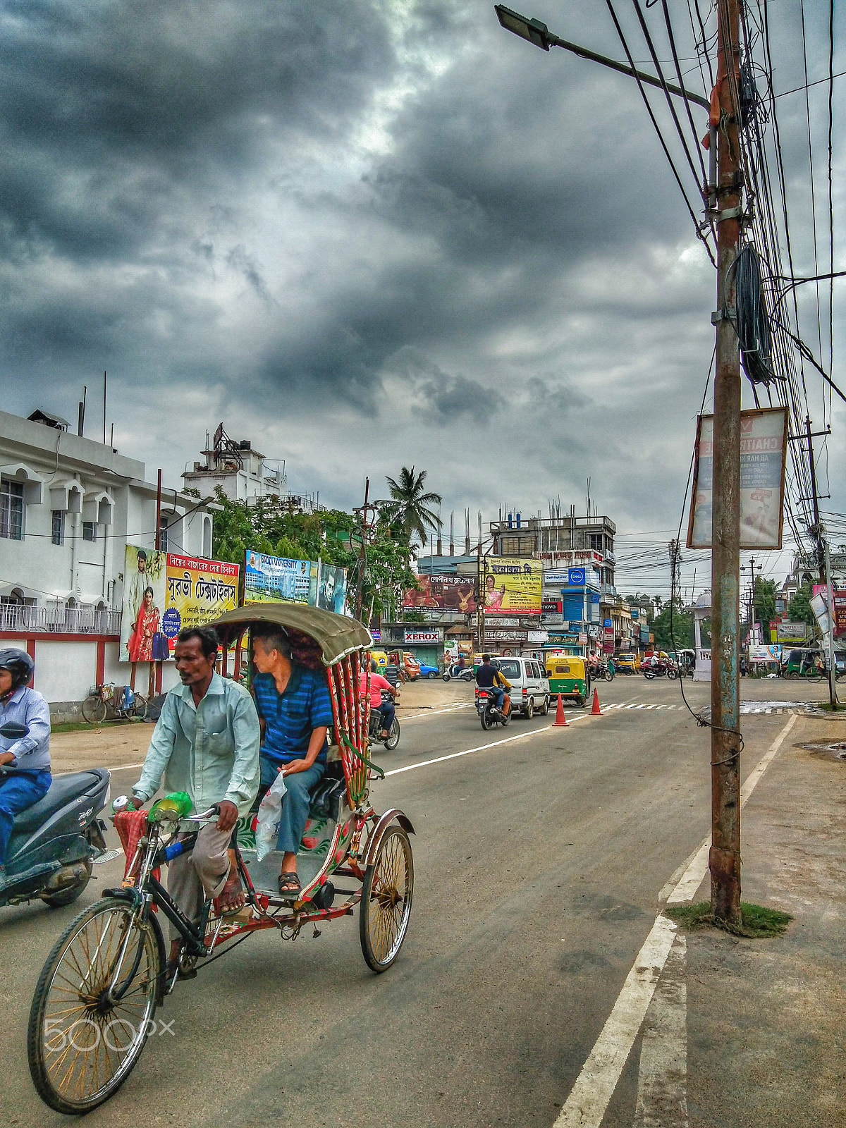 vivo V9 6GB sample photo. "earning livelihood" (mobileshot) photography