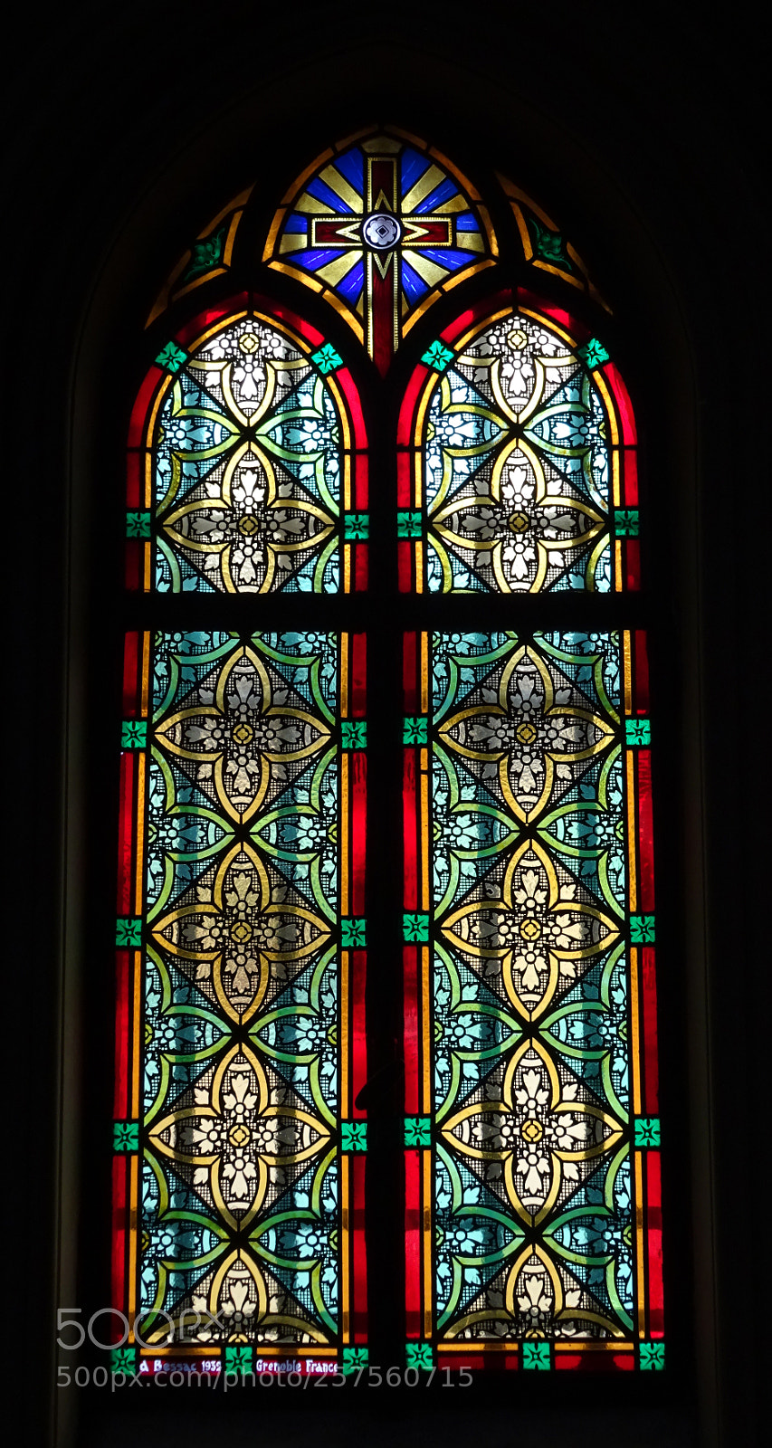 Sony DSC-HX60 sample photo. Light through stained glass photography