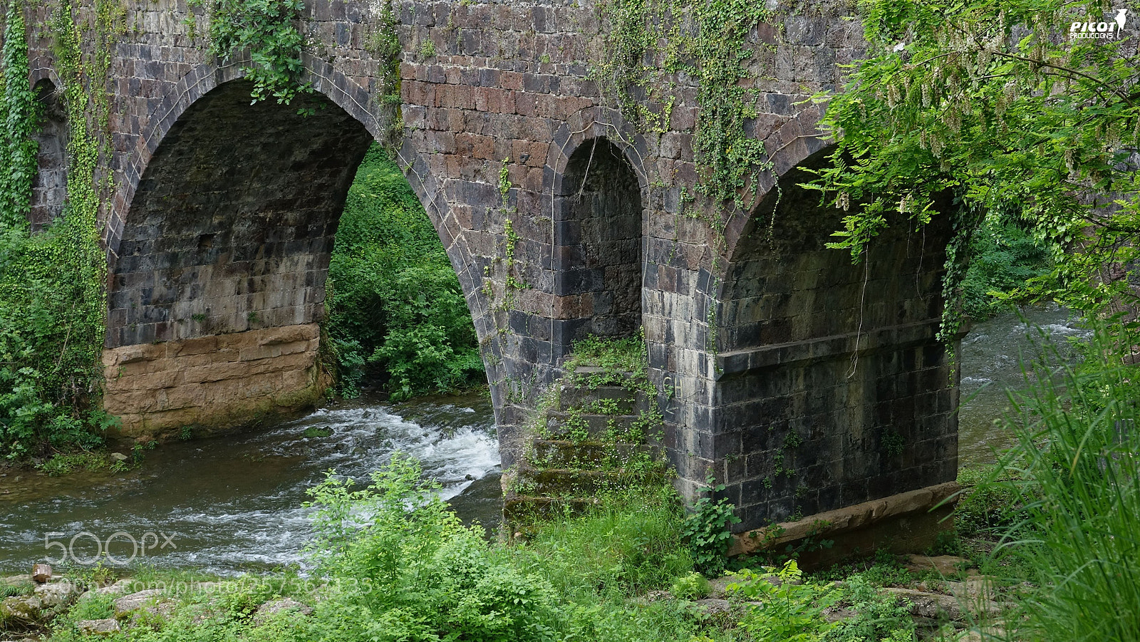 Sony Cyber-shot DSC-RX10 III sample photo. Pont de sant roc photography