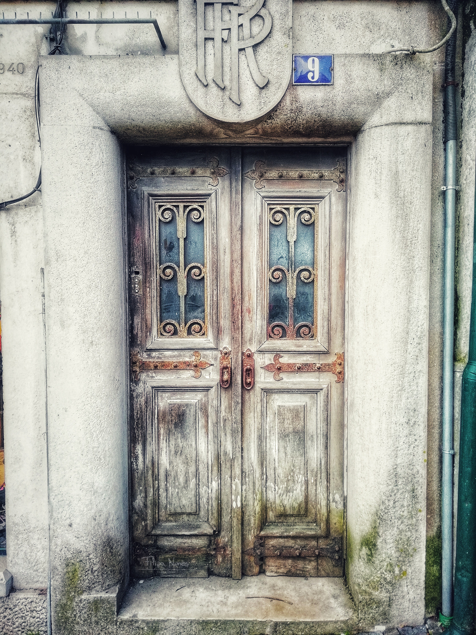 HUAWEI FIG-LX1 sample photo. Doors of destiny photography