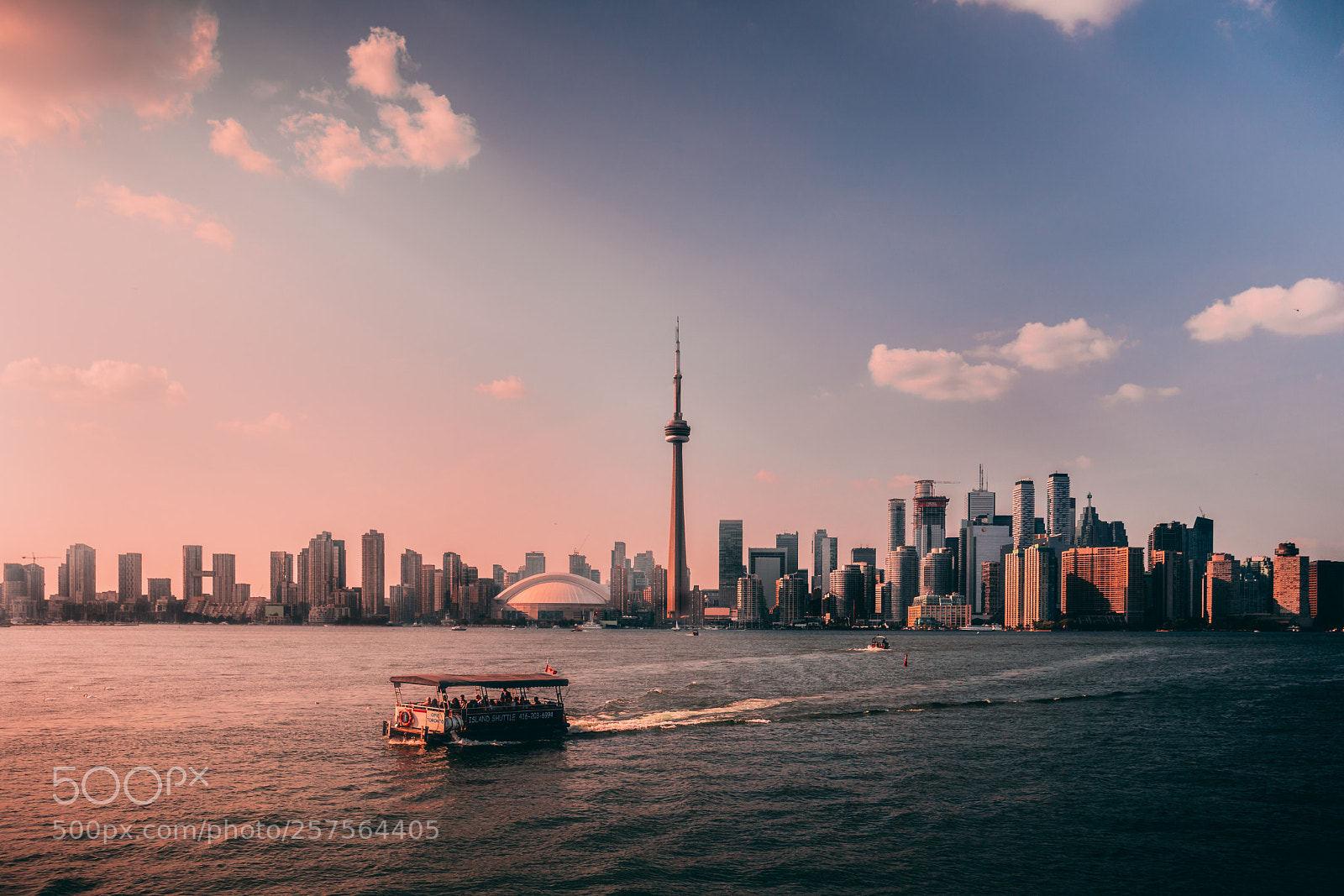 Canon EOS 5D Mark IV sample photo. Toronto at sunset photography