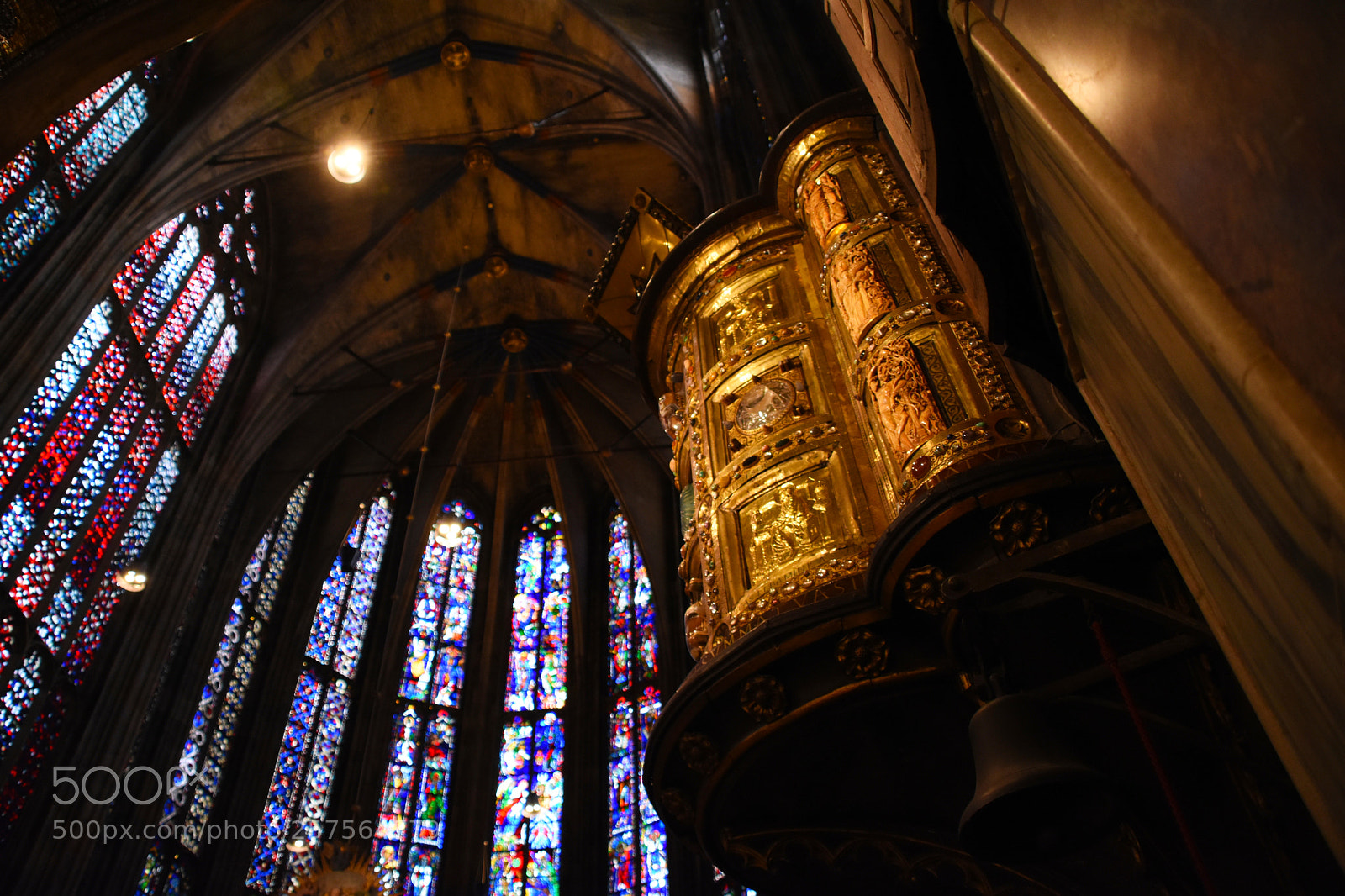 Nikon D3400 sample photo. Aachen cathedral inside photography