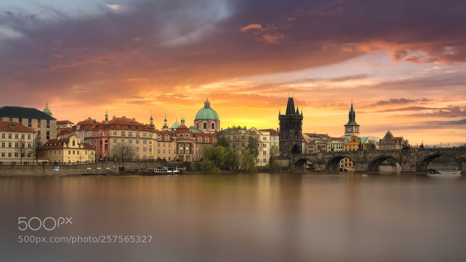 Canon EOS 6D sample photo. Sunrise of prague photography