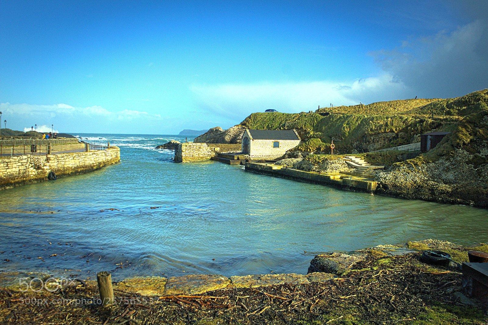 Canon EF-S 18-55mm F3.5-5.6 IS sample photo. Ballintoy harbour photography