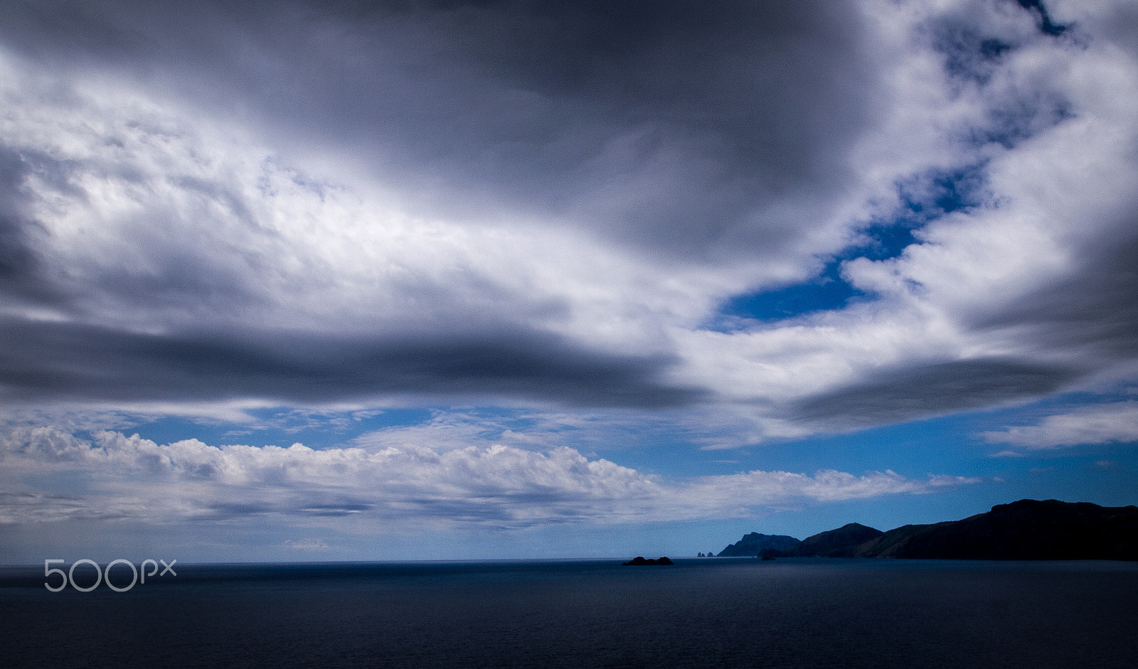 Olympus PEN E-PL1 sample photo. Skyandsea photography