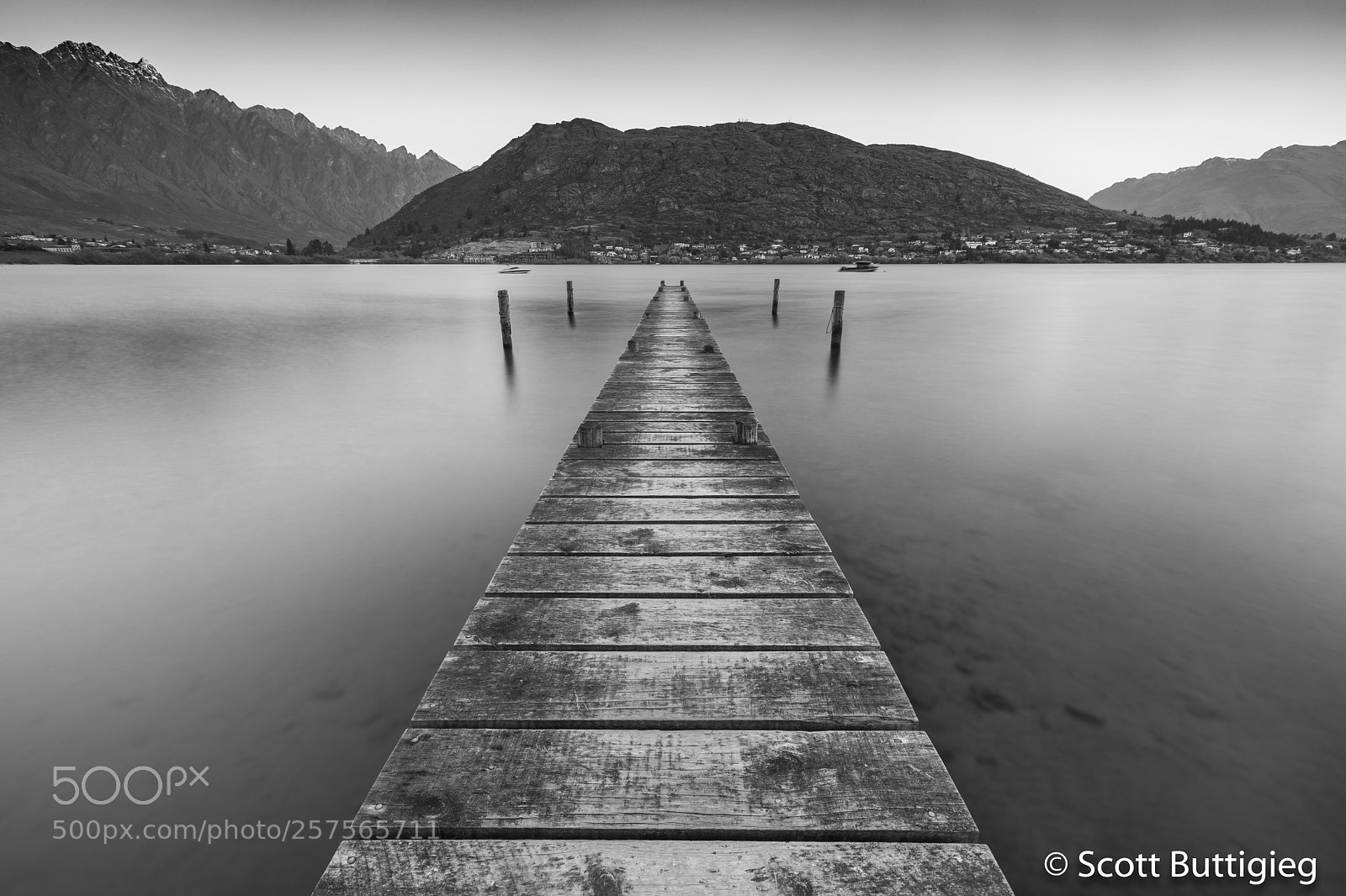 Canon EOS 5D Mark IV sample photo. The jetty  photography