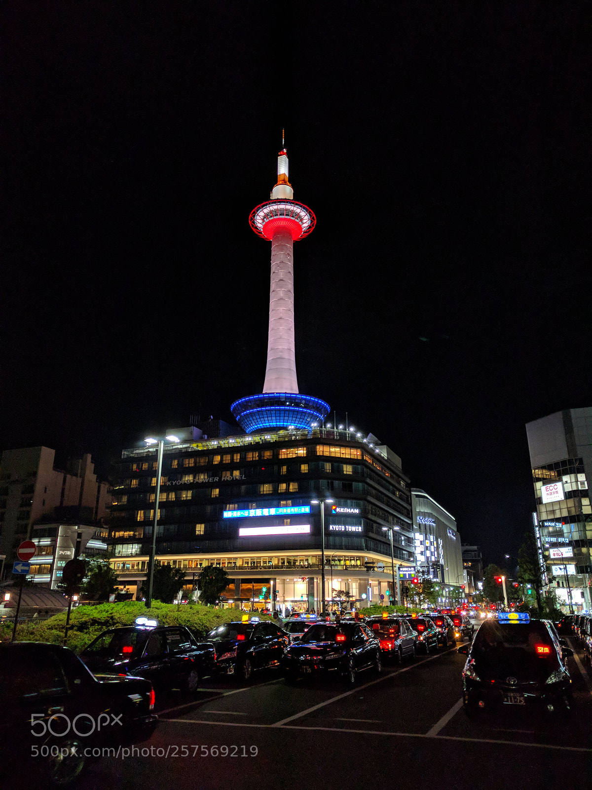 Google Nexus 6P sample photo. Kyoto tower photography