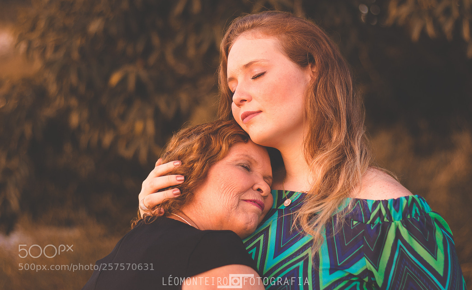 Canon EOS 70D sample photo. The love between daughter photography