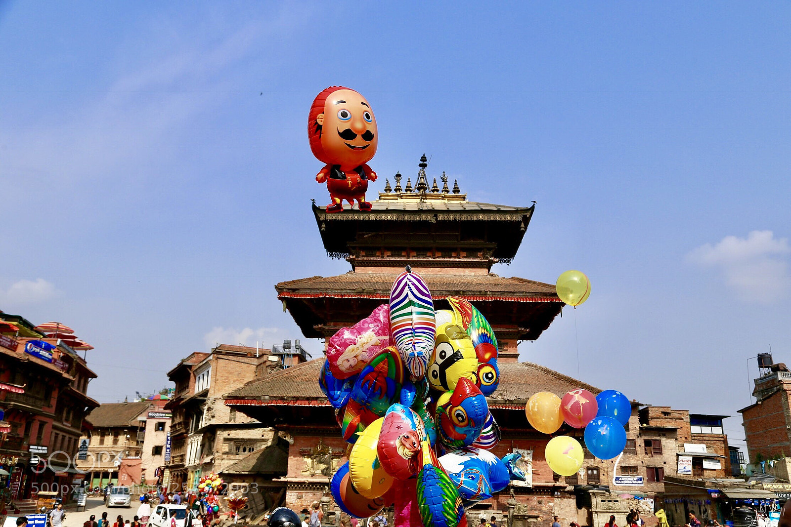 Canon EOS 6D sample photo. Contrastive culture photography