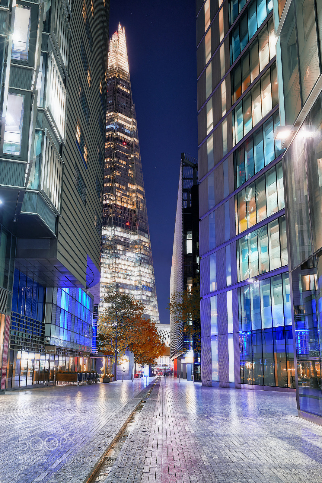 Sony a7R II sample photo. The shard at night photography