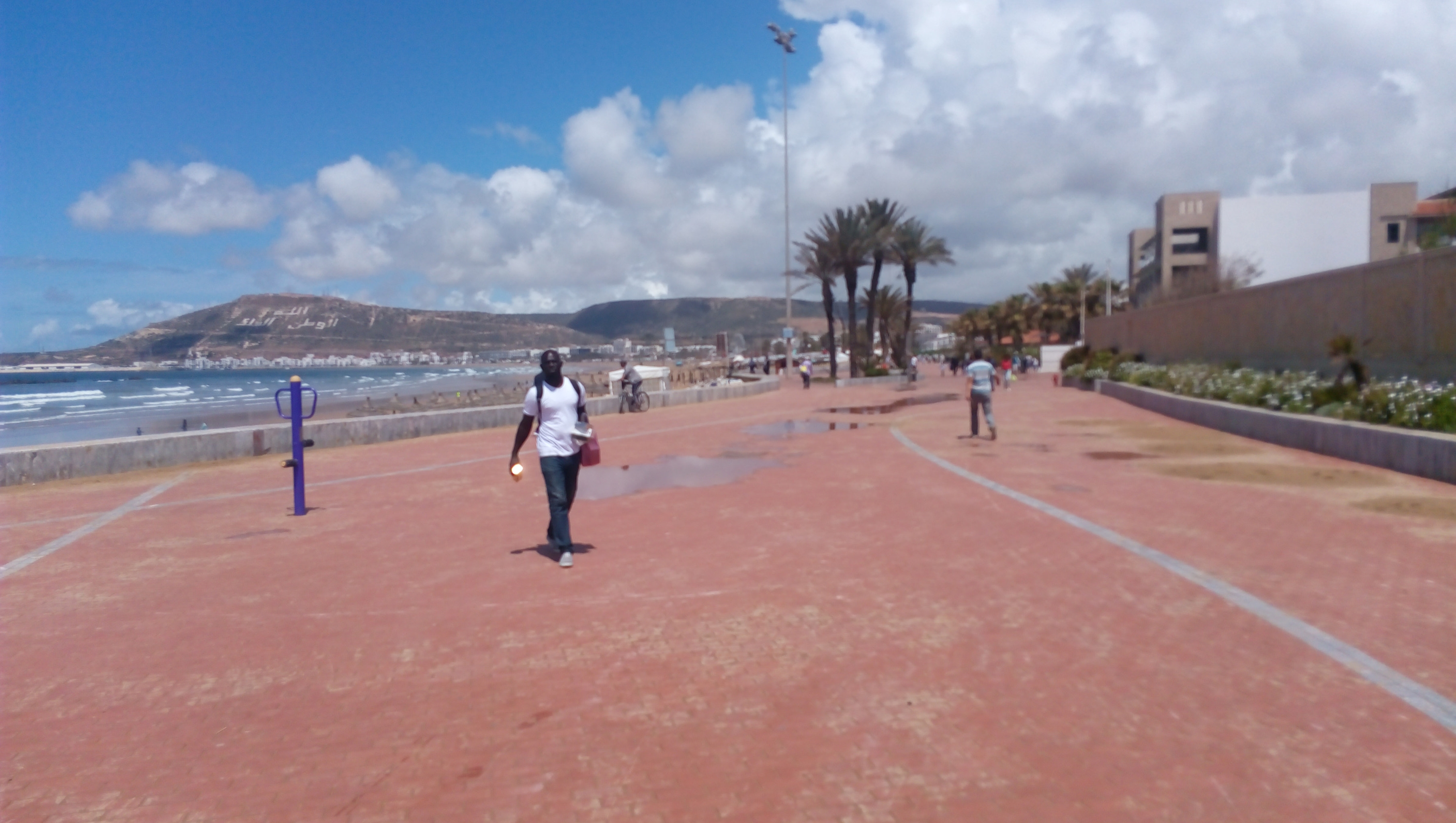 Lenovo P70-A sample photo. People at agadir's plage photography