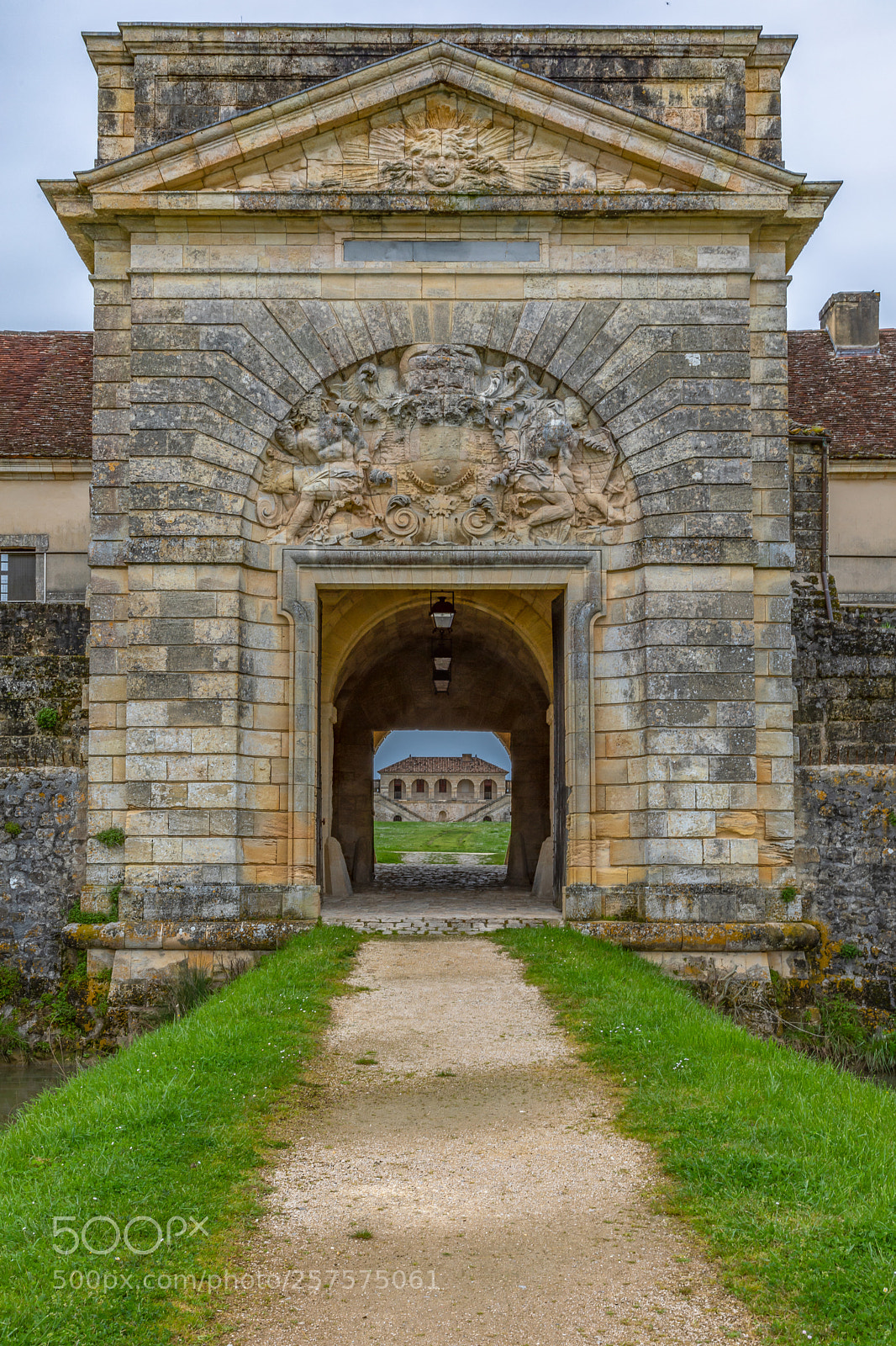 Canon EOS 5D Mark IV sample photo. Entrance to fort medoc photography