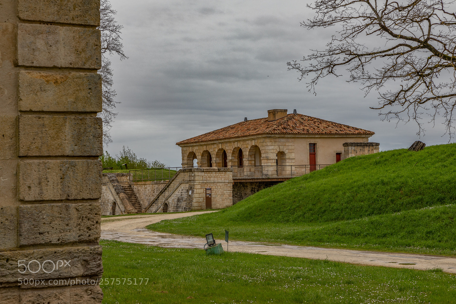 Canon EOS 5D Mark IV sample photo. Fort medoc, part of photography