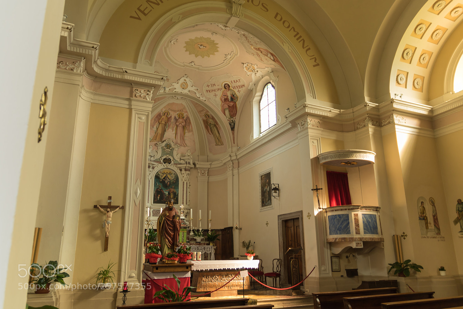 Canon EOS 750D (EOS Rebel T6i / EOS Kiss X8i) sample photo. Comano's church photography