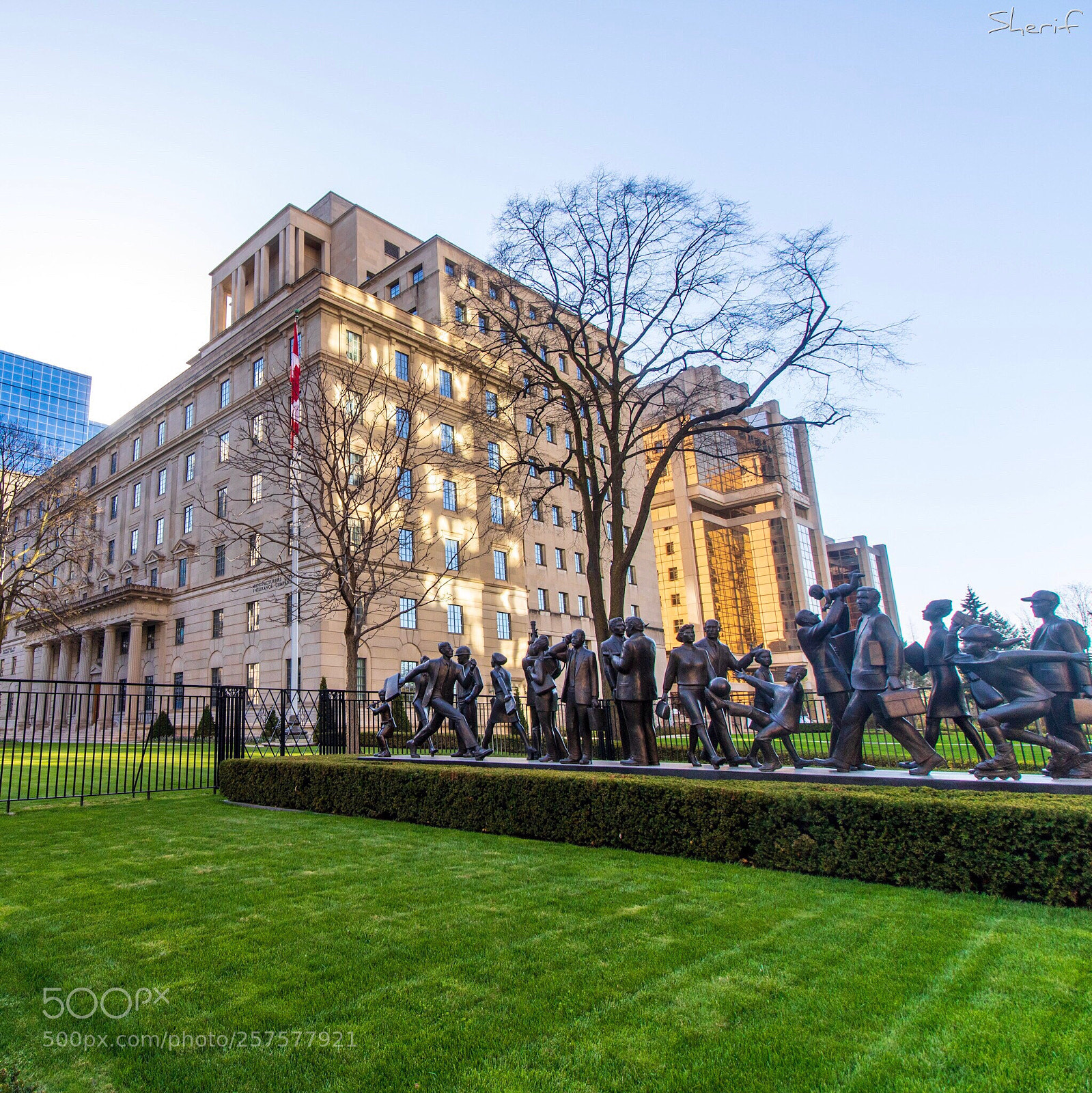 Canon EOS 750D (EOS Rebel T6i / EOS Kiss X8i) sample photo. Buitiful classical building and photography