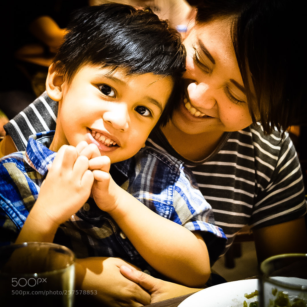 Nikon D5500 sample photo. Mother and son photography
