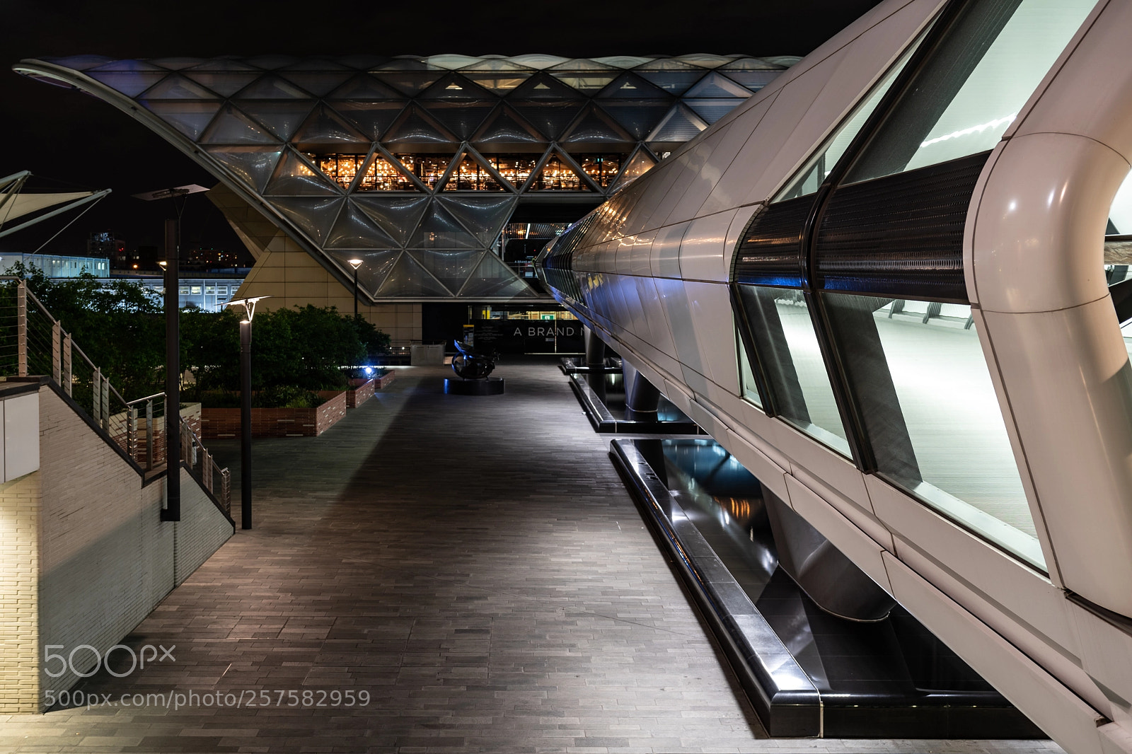 Sony a7 III sample photo. Crossrail place photography