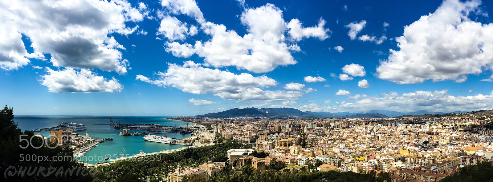 Apple iPhone 6s Plus sample photo. Panoramic málaga photography