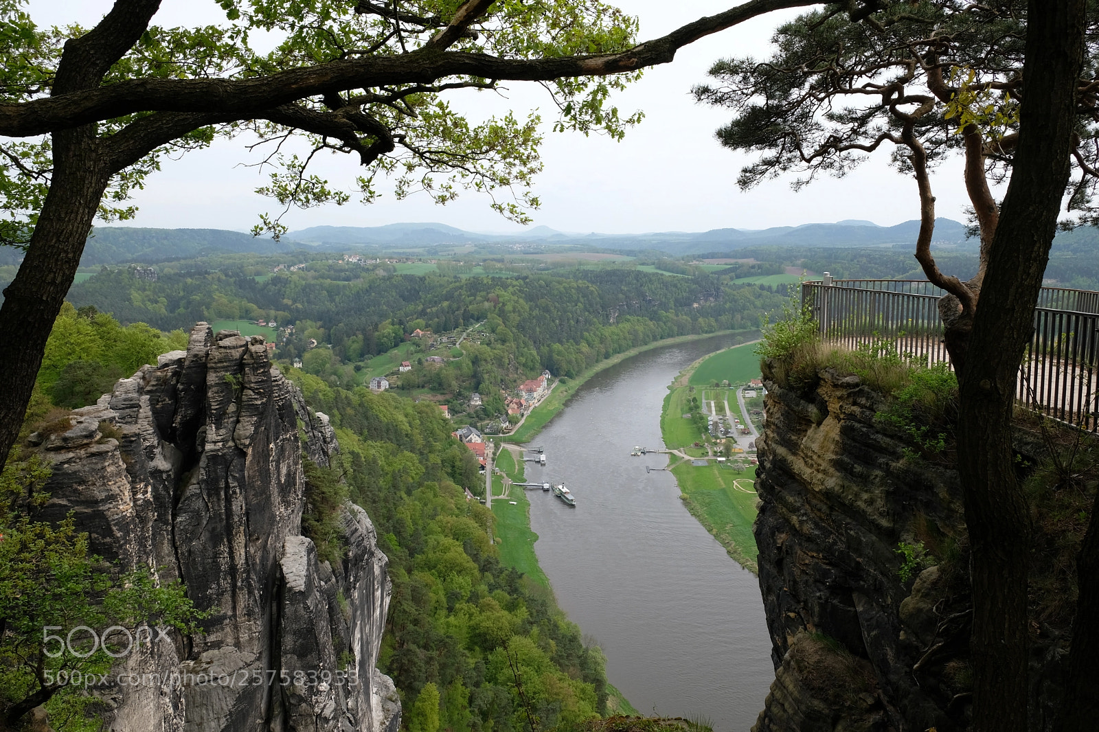 Fujifilm X-Pro2 sample photo. The river elbe from photography