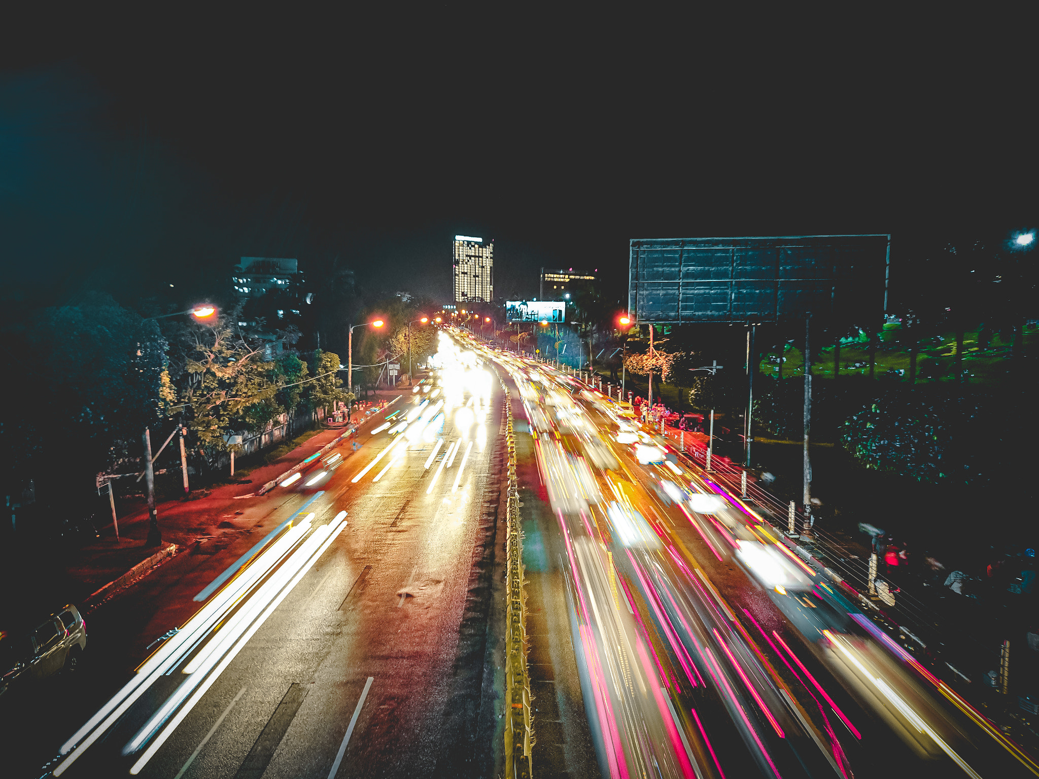 Sony Xperia XZ Premium sample photo. Yangon night photography