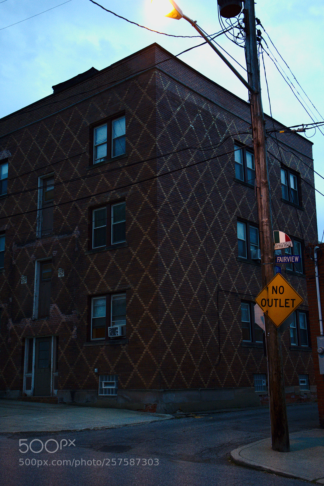 Sony a7 III sample photo. 2119 and no outlet photography