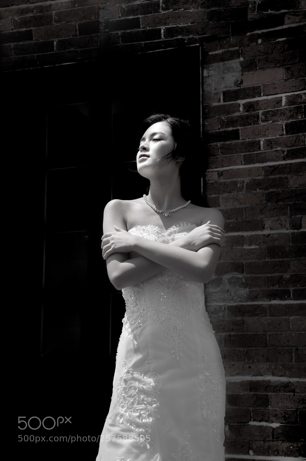 Sony a7 II sample photo. She photography