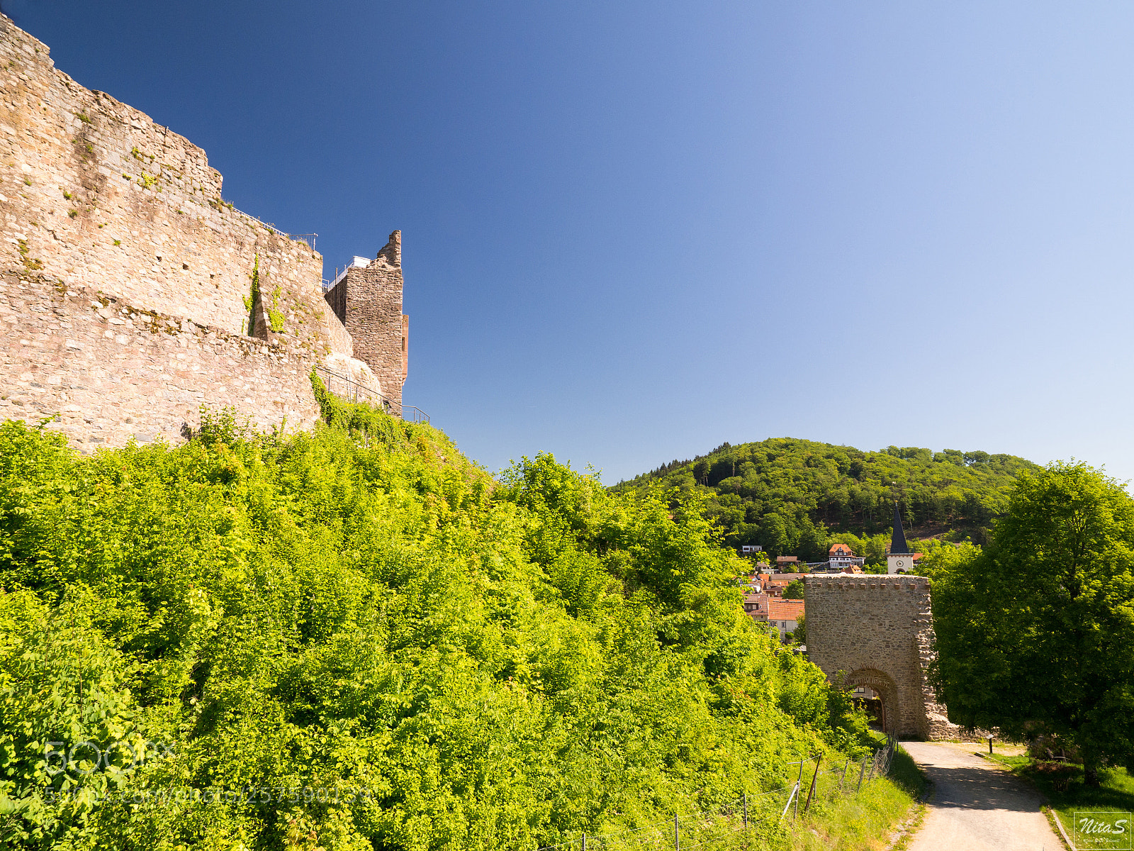 Olympus OM-D E-M1 Mark II sample photo. Burg lindenfels photography