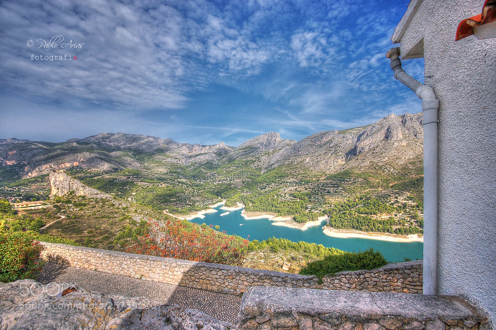 Nikon D50 sample photo. Embalse de guadalest photography