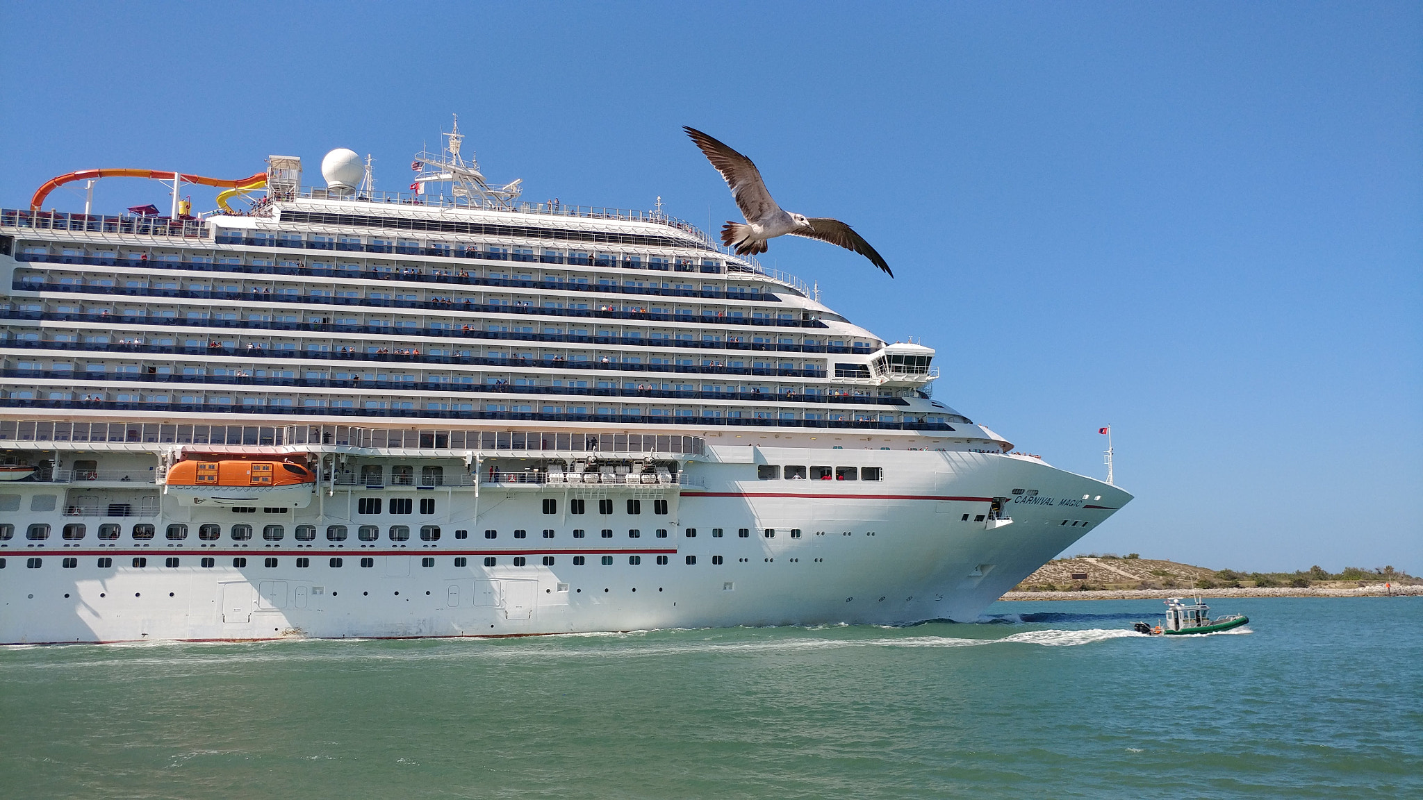 LG V20 sample photo. Carnival magic photography